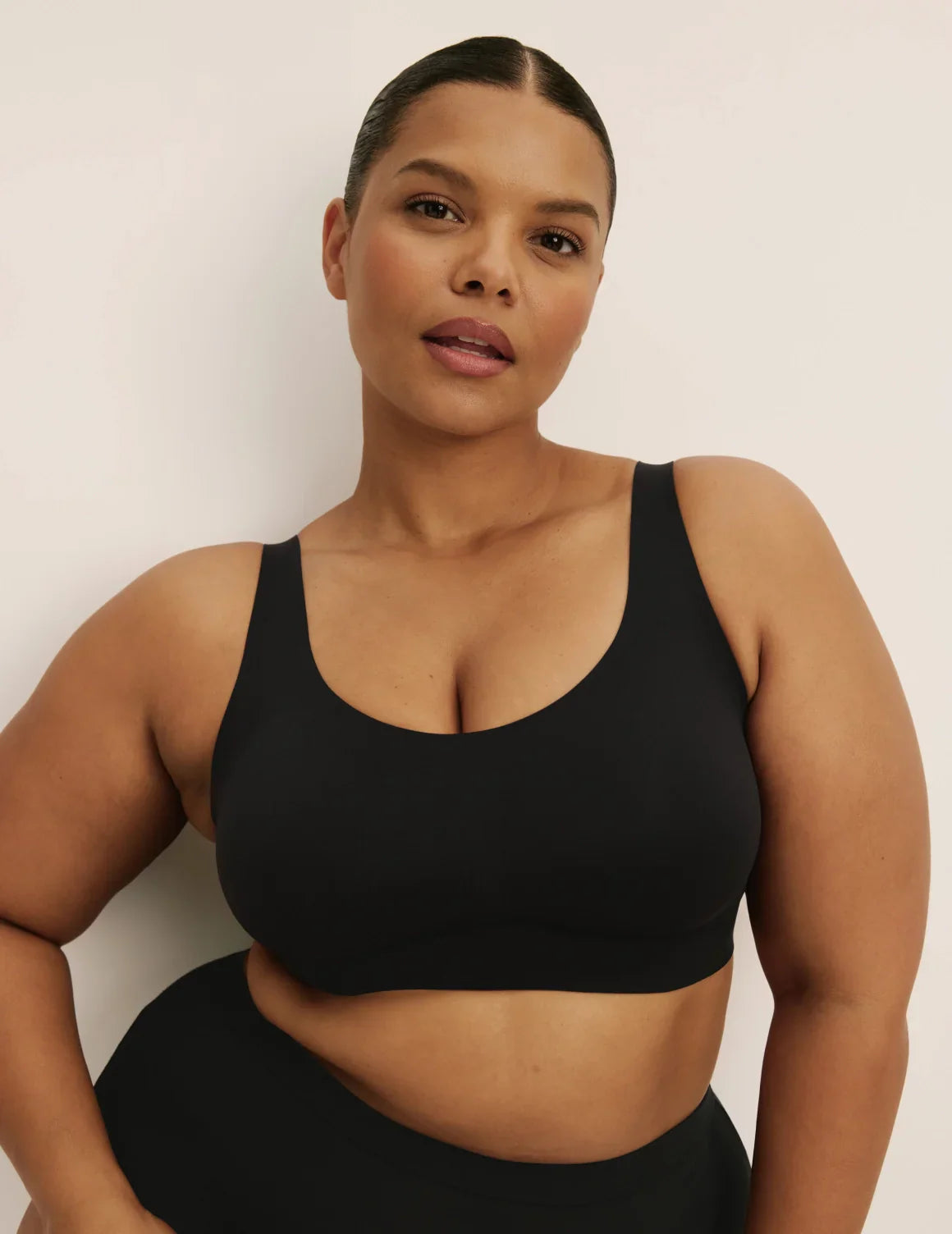 Revolution Adjustable Pullover Bra | Wireless Pullover Bra – Knix Revolution Adjustable Pullover Bra | Wireless Pullover Bra – Knix