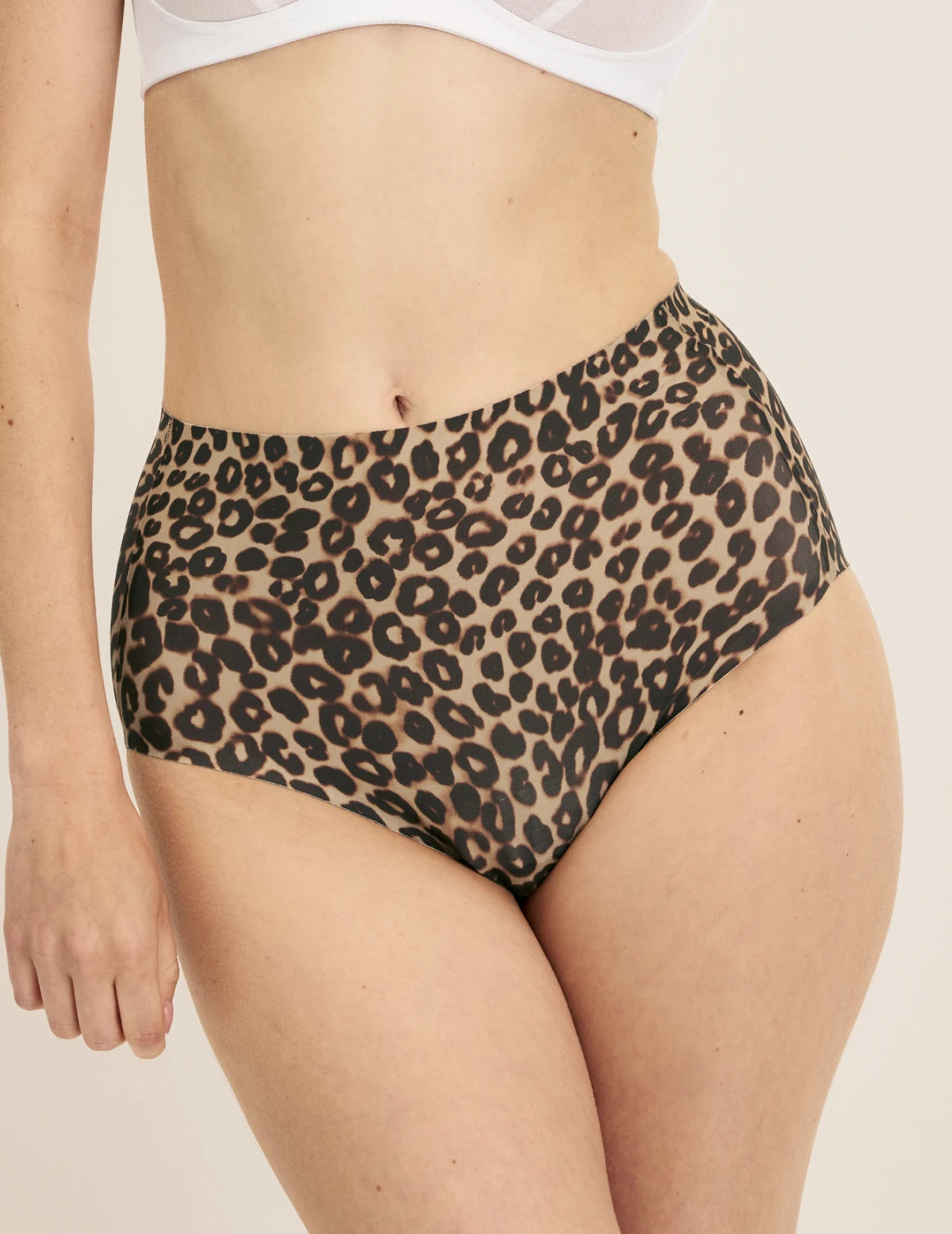 best high-waisted briefs for dresses no visible panty lines The 10 Best Seamless Underwear, Tested by PEOPLE