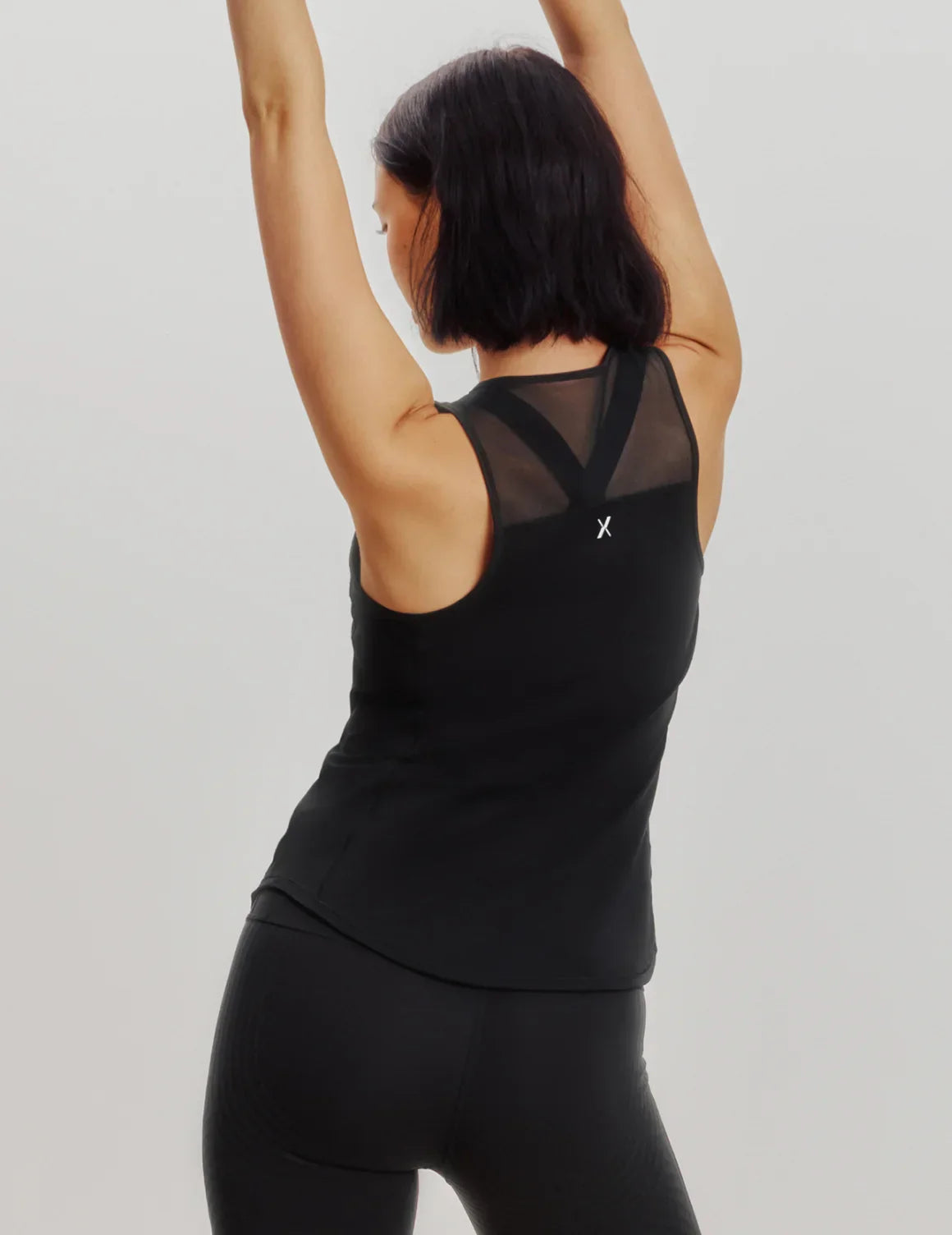 Sydney is a 34A and wears a Knix size S  | Black