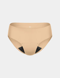 Amber has 46” hips, and wearing KNIX L  | Warm Sand