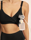 Sofia is 32D and wears a Knix size S  | Black