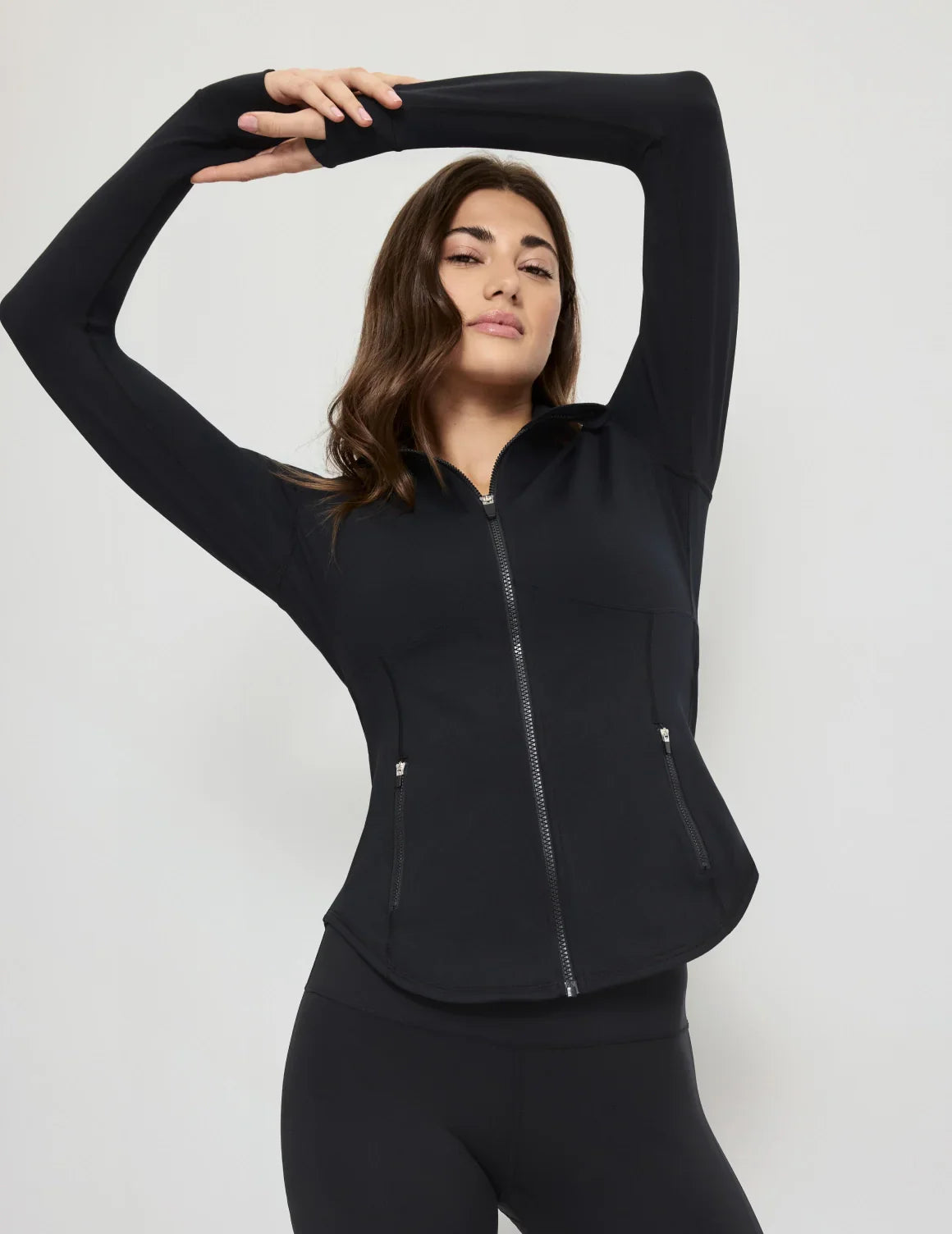 Sofia is 5’10, a 32D and wears a size S | Black