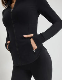 Sofia is 5’10, a 32D and wears a size S | Black