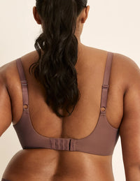 Adiya is wearing a 36C | Sola