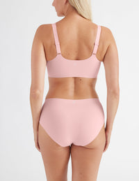 Amber is a 34DD and wearing KNIX M  | Rose Water