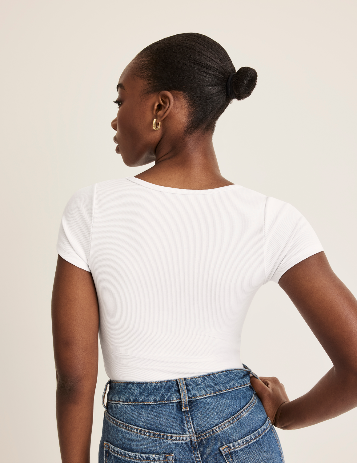 Orlane is a 32DD wearing KNIX S | White