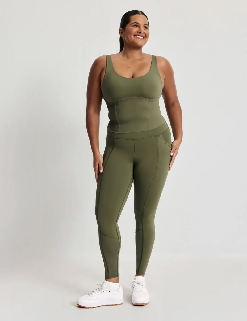 Adiya has 40” hips and wears a size L  | Olive