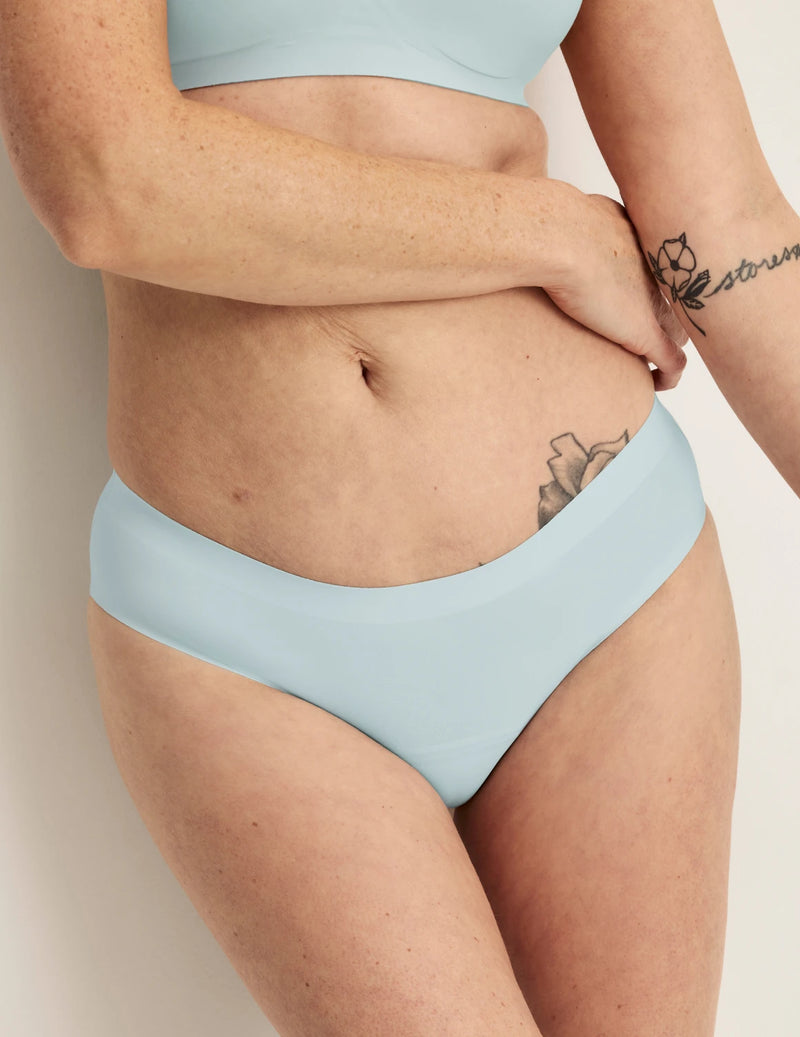 | Twilight Navy/Blue Light/White