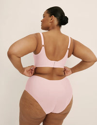 Leslie is a 38D and wearing KNIX XL+ | Rose Water