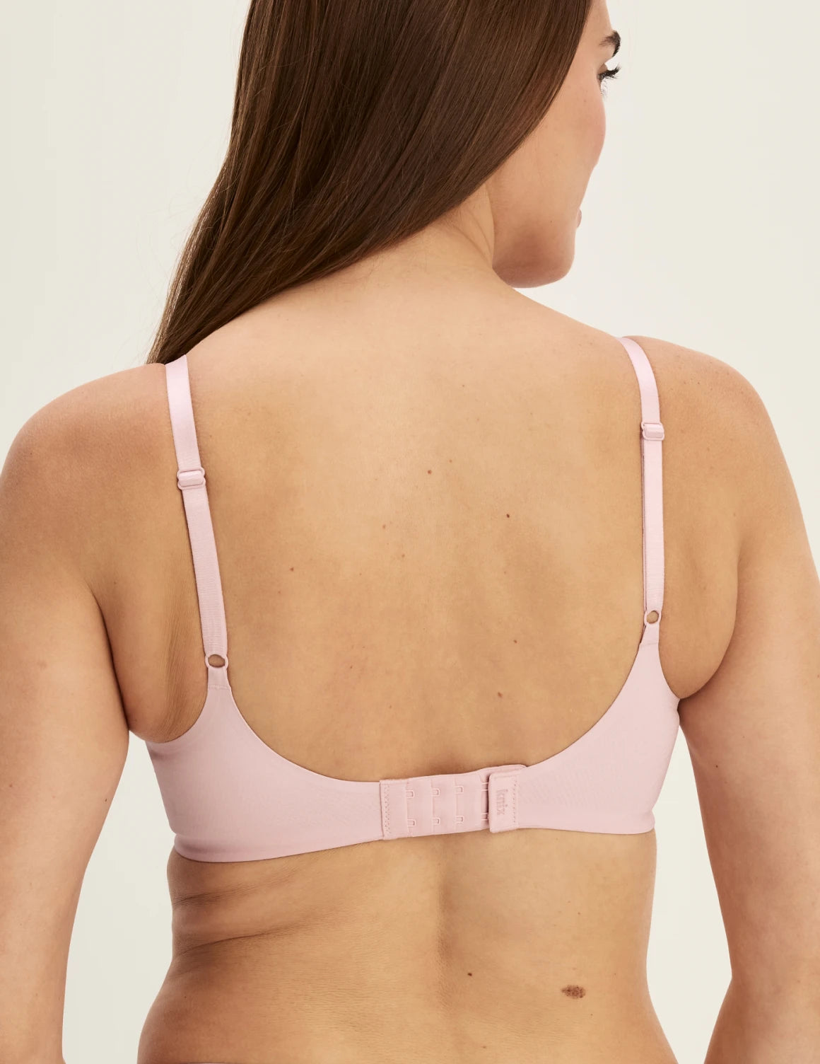 Ashley is wearing a 34C | Rose Water