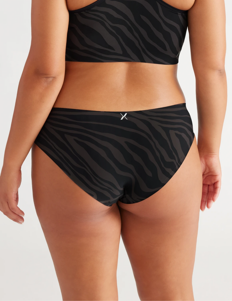 | Zebra/Cobalt/Warm Sand
