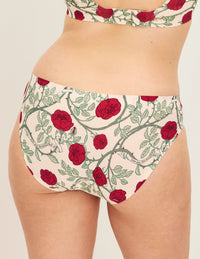 Liz has 41.25” hips wearing KNIX M | | Spring Court Bloom/Pink/Thorns and All
