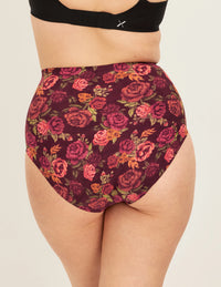 Liz has 41.25” hips wearing KNIX M | | Ember Fox/Dark Cherry/Autumn Tapestry