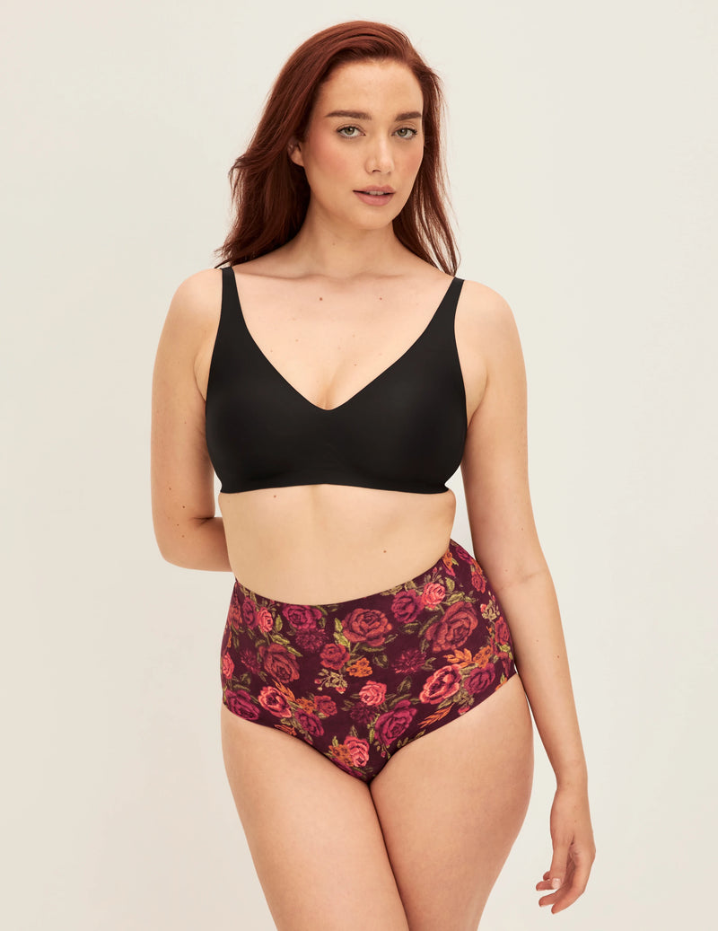 Liz has 41.25” hips wearing KNIX M | | Ember Fox/Dark Cherry/Autumn Tapestry