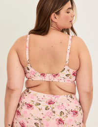 Gabrielle is a 40E wearing KNIX XXL+ | | Spring Court Bloom